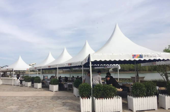 遮陽篷的歷史與演繹及應用實景圖