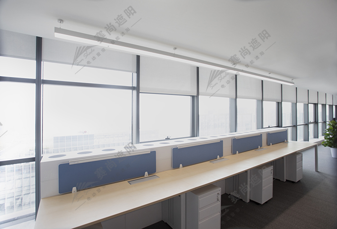 圖：遠程控制窗簾實景圖